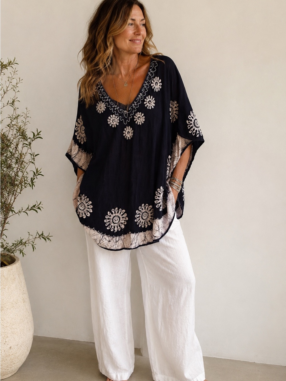 Ruby’n Style Artisan Embroidered Batik Tunic Caftan Top Boho Resort Oversized - Picture 1 of 7